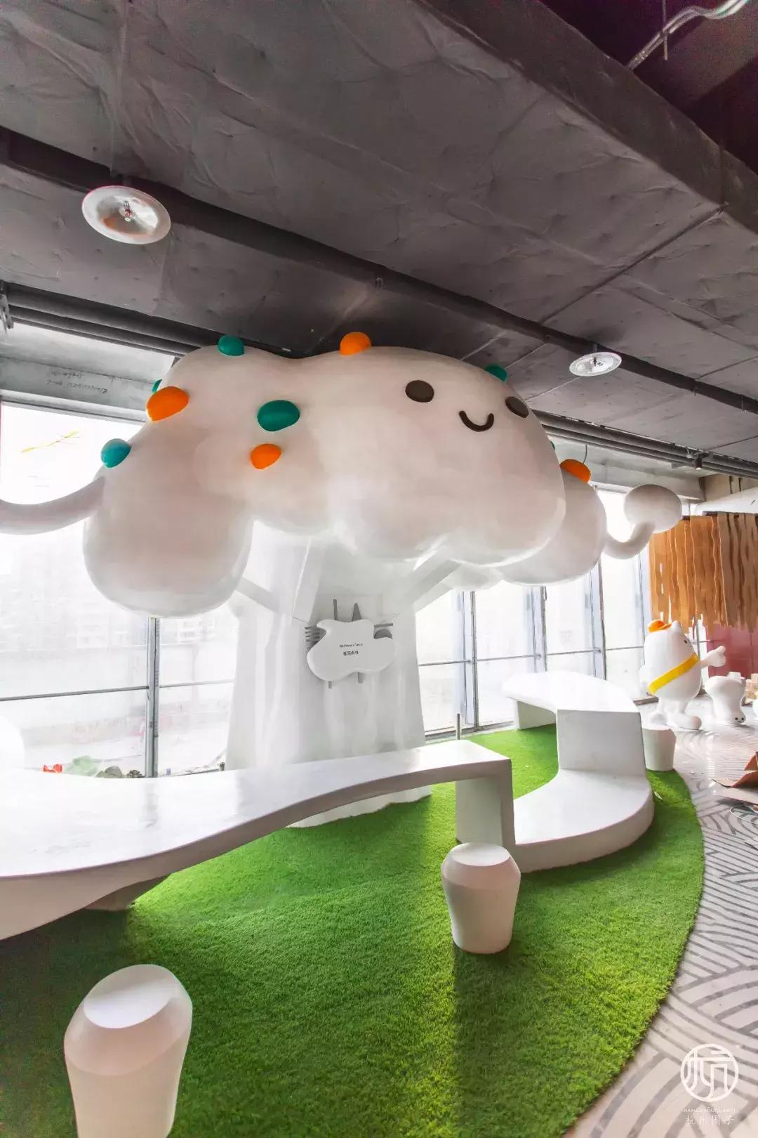 实拍大悦城！傲娇小公举“Molly”带你揭秘！