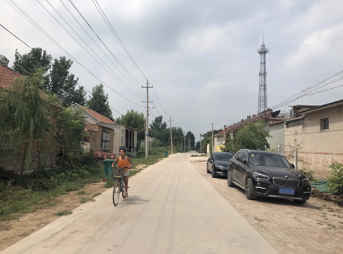 亩产10万多斤报纸照片,亩产10万