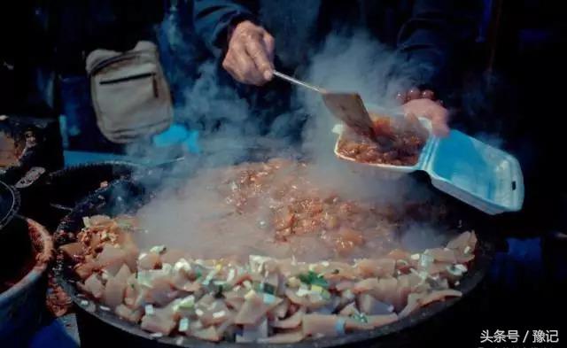 吃碗傣味凉粉,开封小吃炒凉粉的历史来源