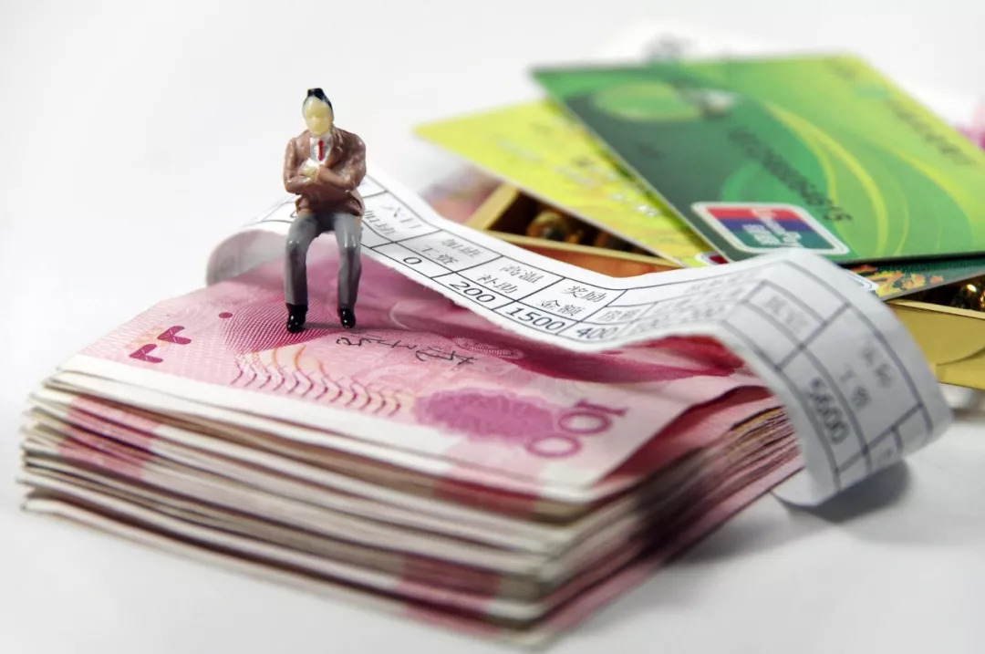 个税扣税标准2022年速算表,个税扣税标准2022年计算器