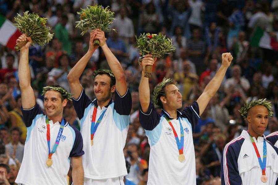 马努高光时刻,马努吉诺比利退役后的表现