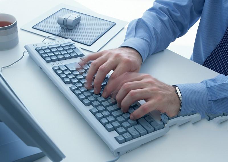 华为一测试觉研发太累，不好意思提bug！网友：基本岗位认知不清