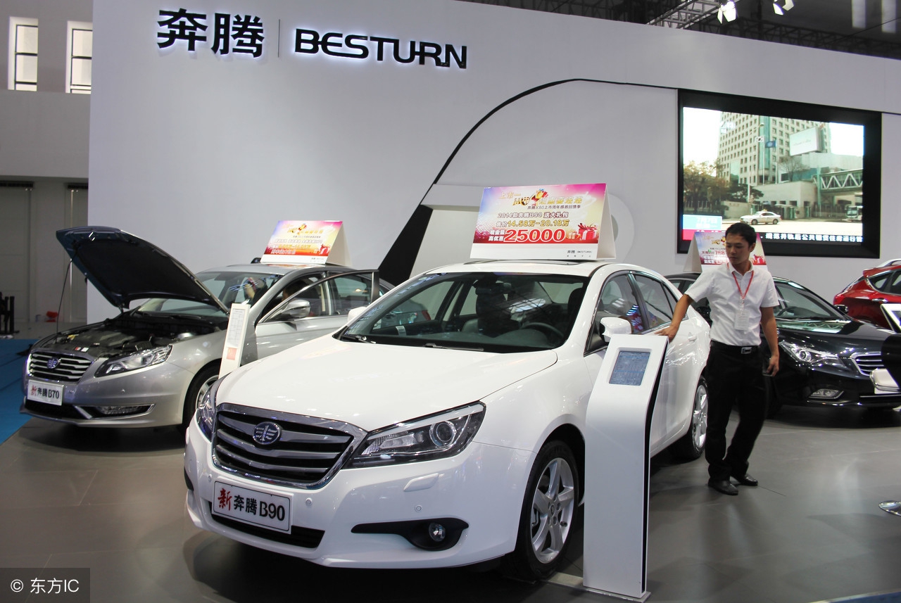 13年迈腾1.8t豪华版现在值得买吗,17年迈腾1.8t豪华版二手车多少钱