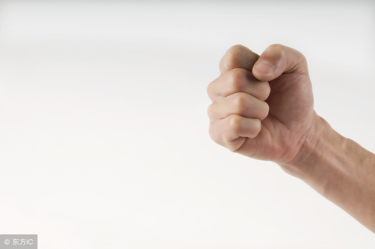 打球不会用腰怎么矫正,打球不会左边突破怎么办