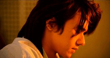 全裸拍写真，还撩倒过周星驰，48岁的她性感炸了！