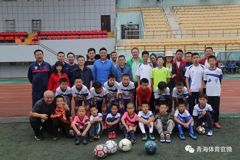 2002国家队张恩华,中国足球运动员张恩华