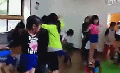 侧空翻儿童舞蹈,倒立日本幼儿园