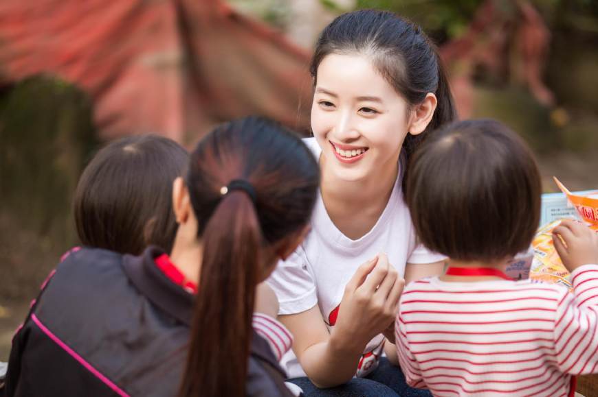 王思聪调侃奶茶妹妹变抹茶,王思聪让奶茶变抹茶