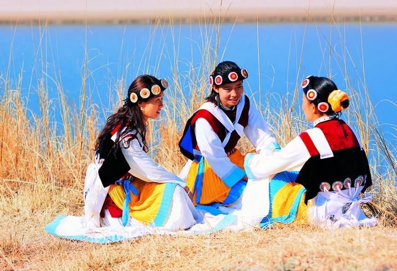 抢婚有什么讲究吗,云南抢婚男走婚风俗