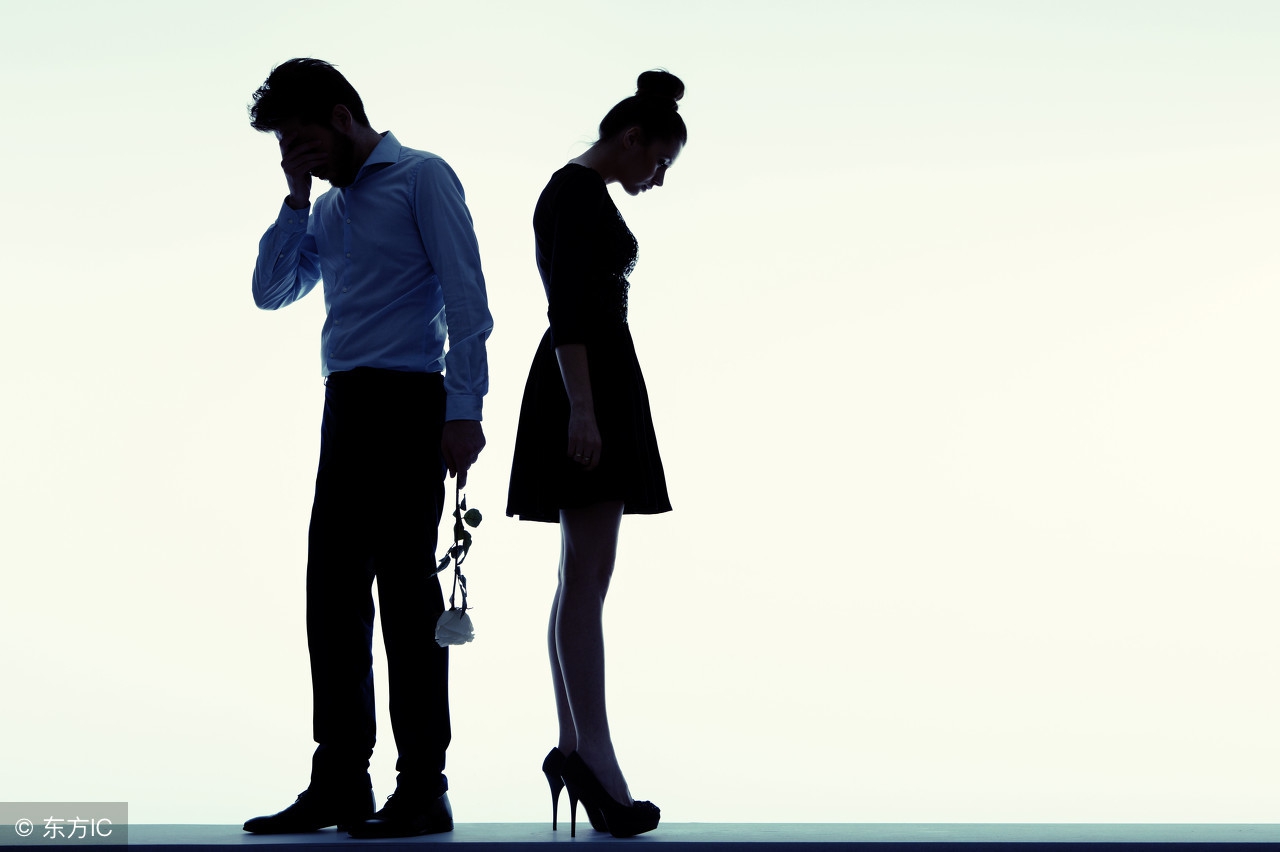 中年男人有外心人之后的表现,女人有了外心睡觉时有哪三种表现