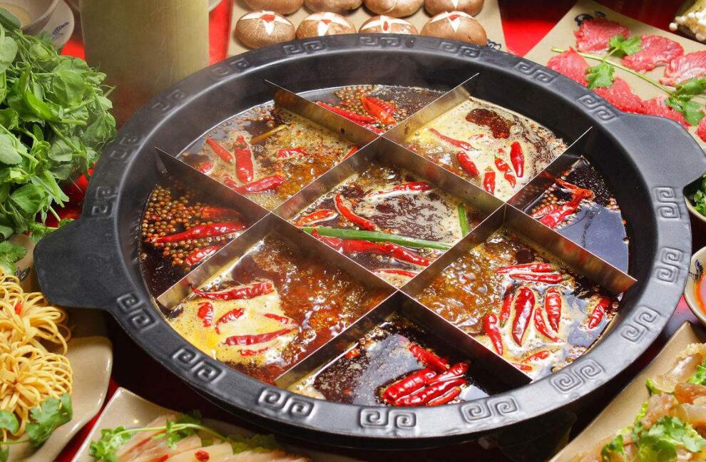 舌头出现信号对身体有什么危险,舌头一旦出现这种信号马上找中医