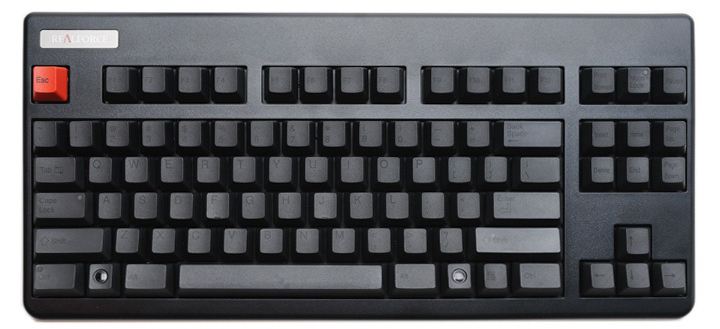 电竞比赛中选手都用的什么手机 (每年的电竞比赛用了哪些电竞手机)