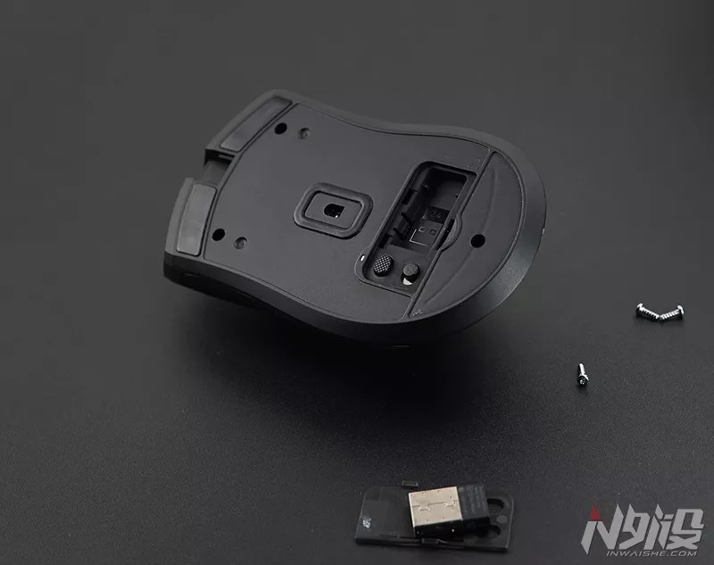 雷蛇曼巴眼镜蛇鼠标偶尔失灵,雷蛇曼巴眼镜蛇无线版用什么微动