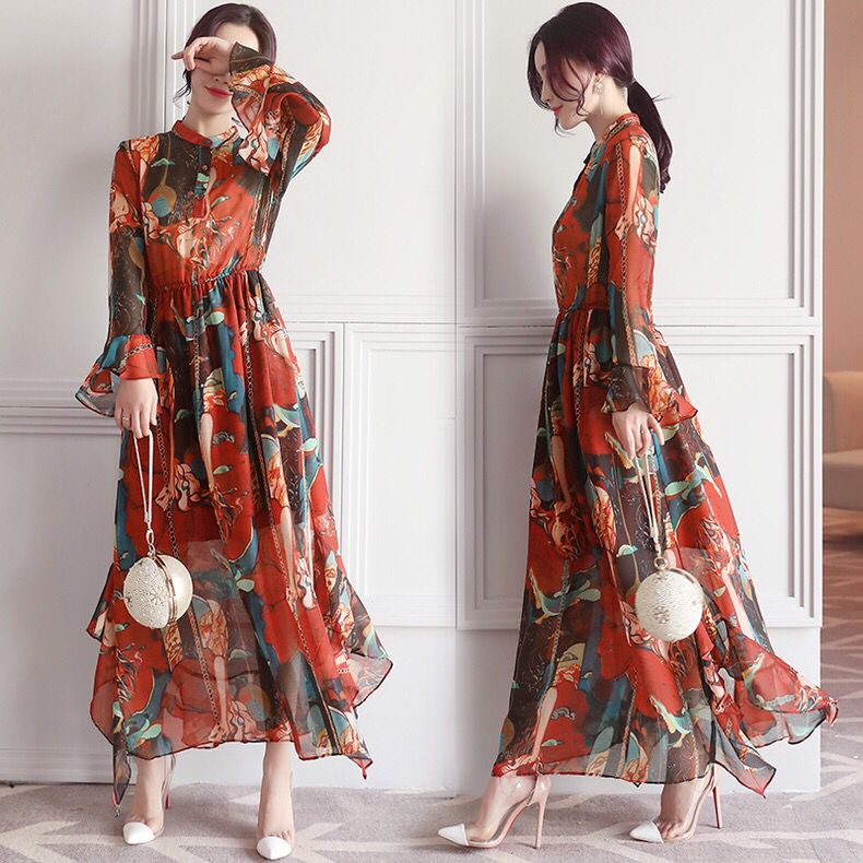 红色碎花连衣裙搭配什么颜色开衫,黑白碎花连衣裙搭配什么鞋子好看