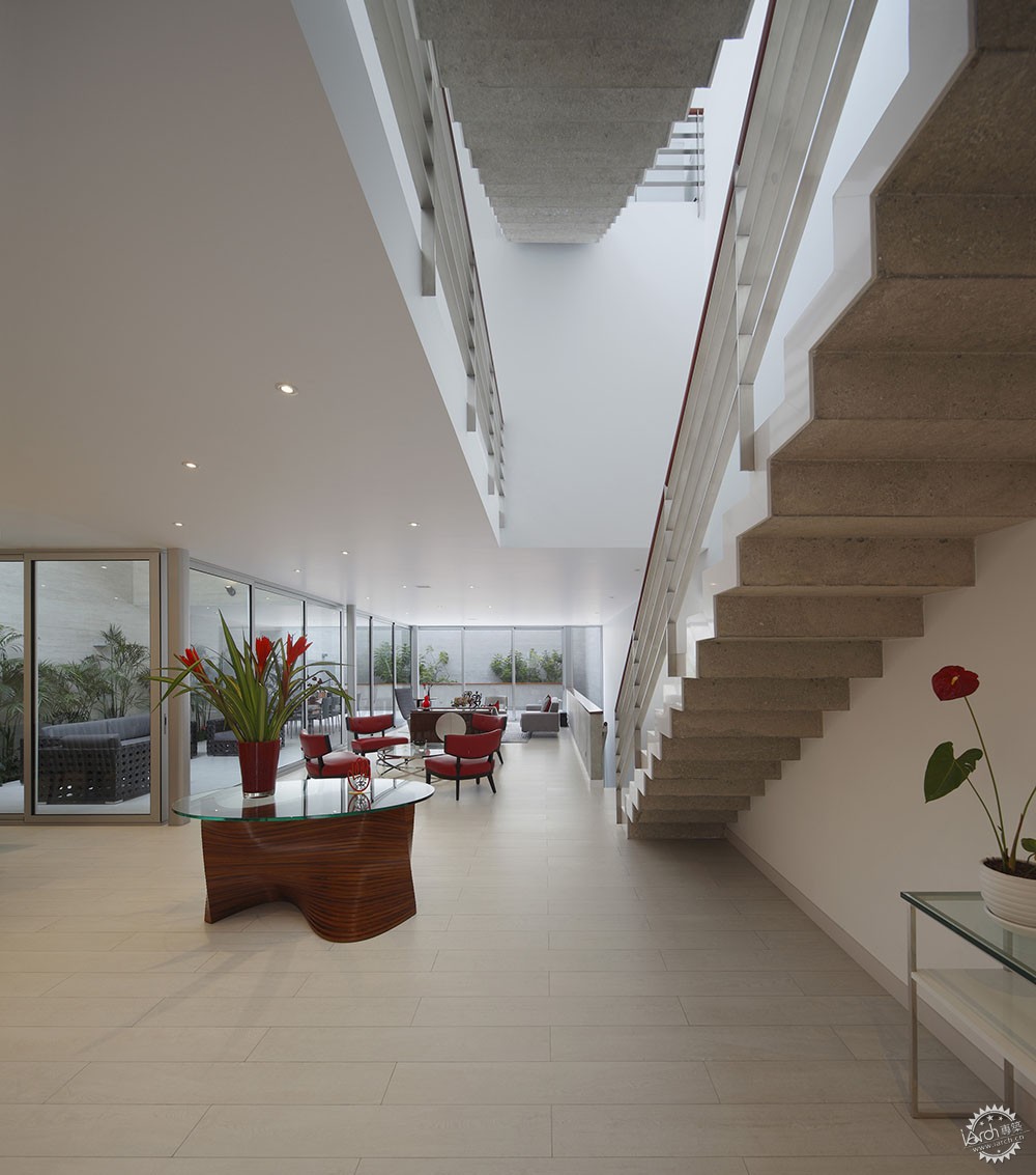 看似平常里面别有洞天的豪华建筑,外表平平内部却别有洞天的别墅