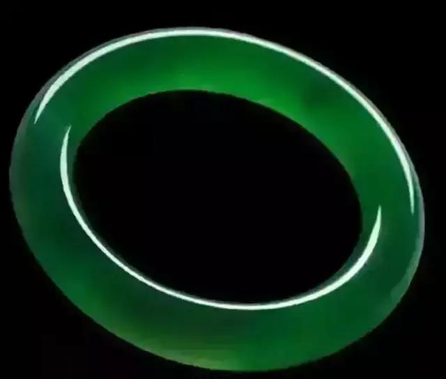 这头头猪火了！鹅蛋大小1亿3千9百万，翡翠第一个不服！