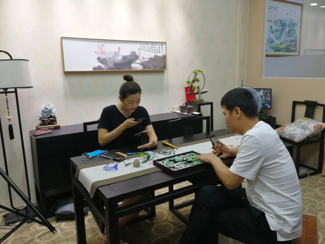 双十一将至开始纷纷备货,双十一将至通知客户备货