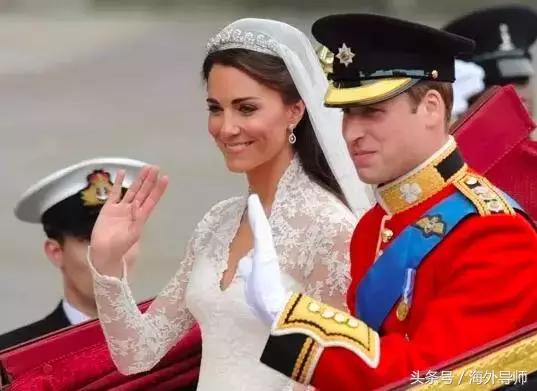 外国人吐槽中国起英文名,老外吐槽最奇怪的英文名