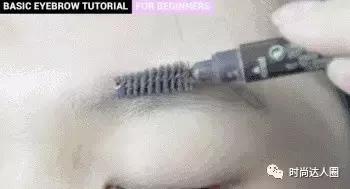 水雾眉型怎样画,大长脸怎么画出全智贤的粉嫩妆容