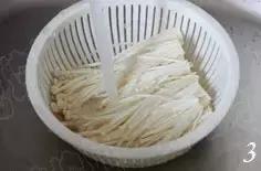 凉拌金针菇凉拌圆白菜,凉拌苦瓜凉拌金针菇