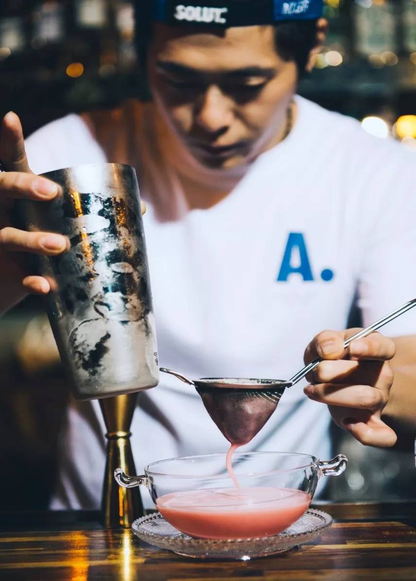 上海知名调酒师,上海最帅的调酒师