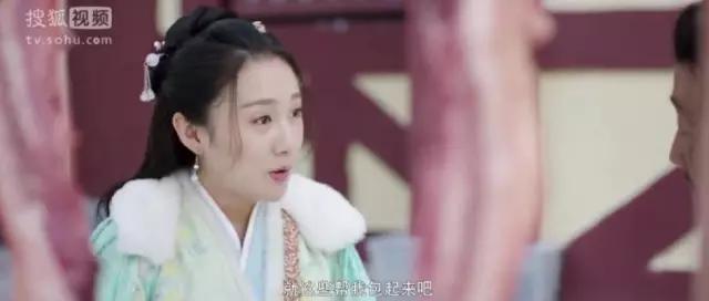 文能妙笔生花武能独步天下,文能提笔赋诗武能舞剑成魔