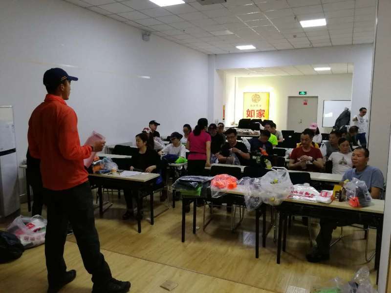 一次偶然，铸就永恒，十年驴龄的他“长存”于此-乌孙驴行记