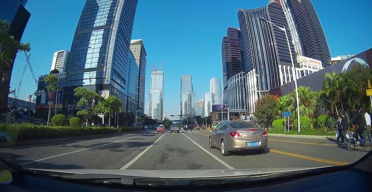 360行车记录仪怎么选购,安卓大屏usb行车记录仪选购