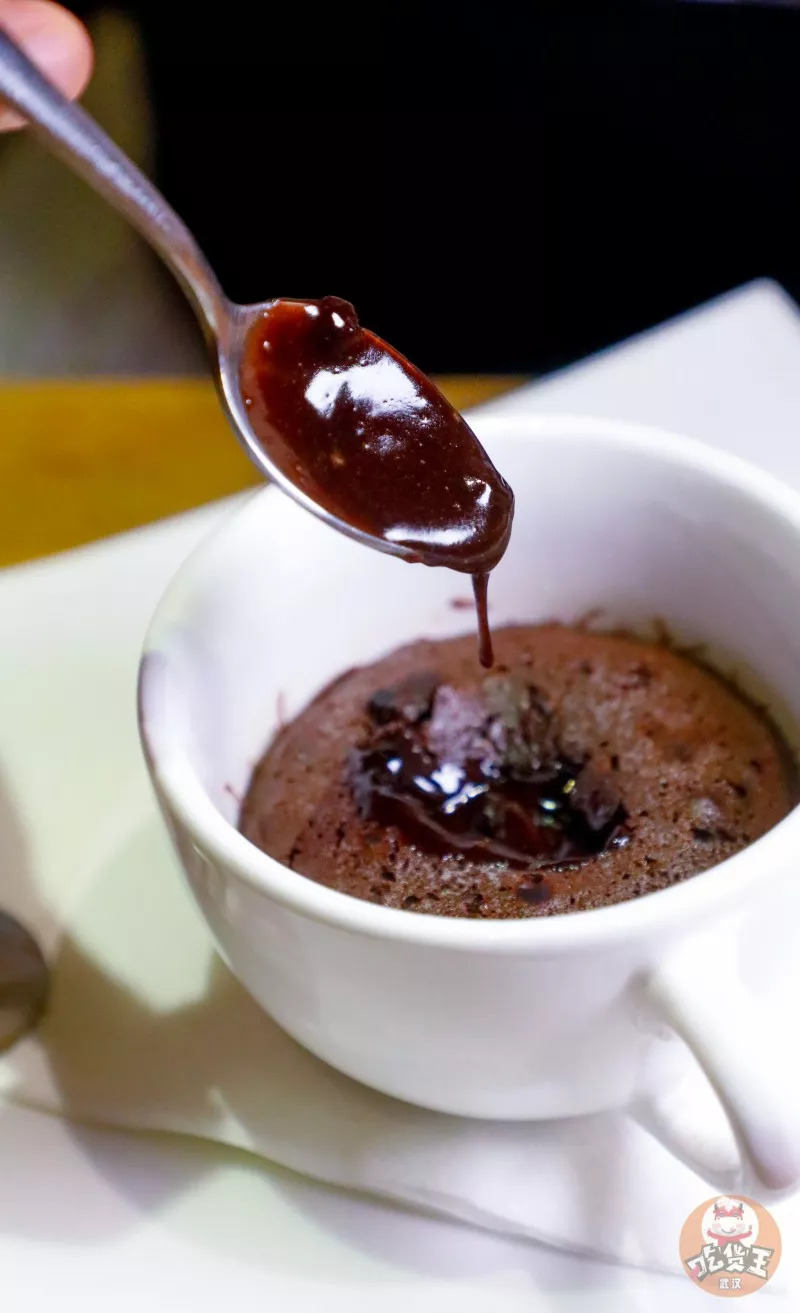 这家店汤包没有肉，蛋糕会着火