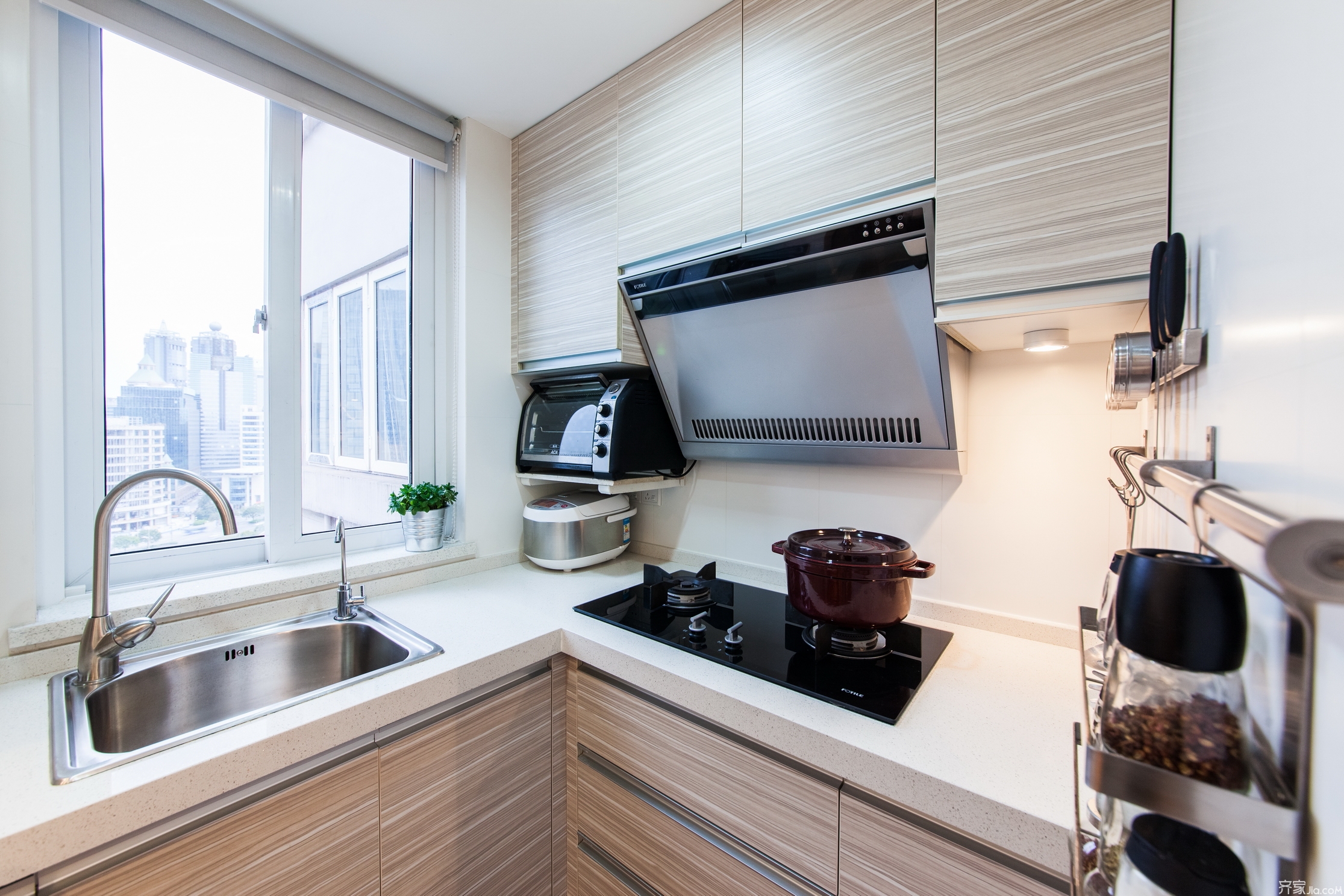 厨房装修必装的东西,装修厨房水电布局及尺寸图