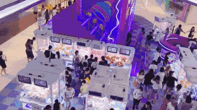 娃娃机惊现真娃娃,重庆网红大型娃娃机