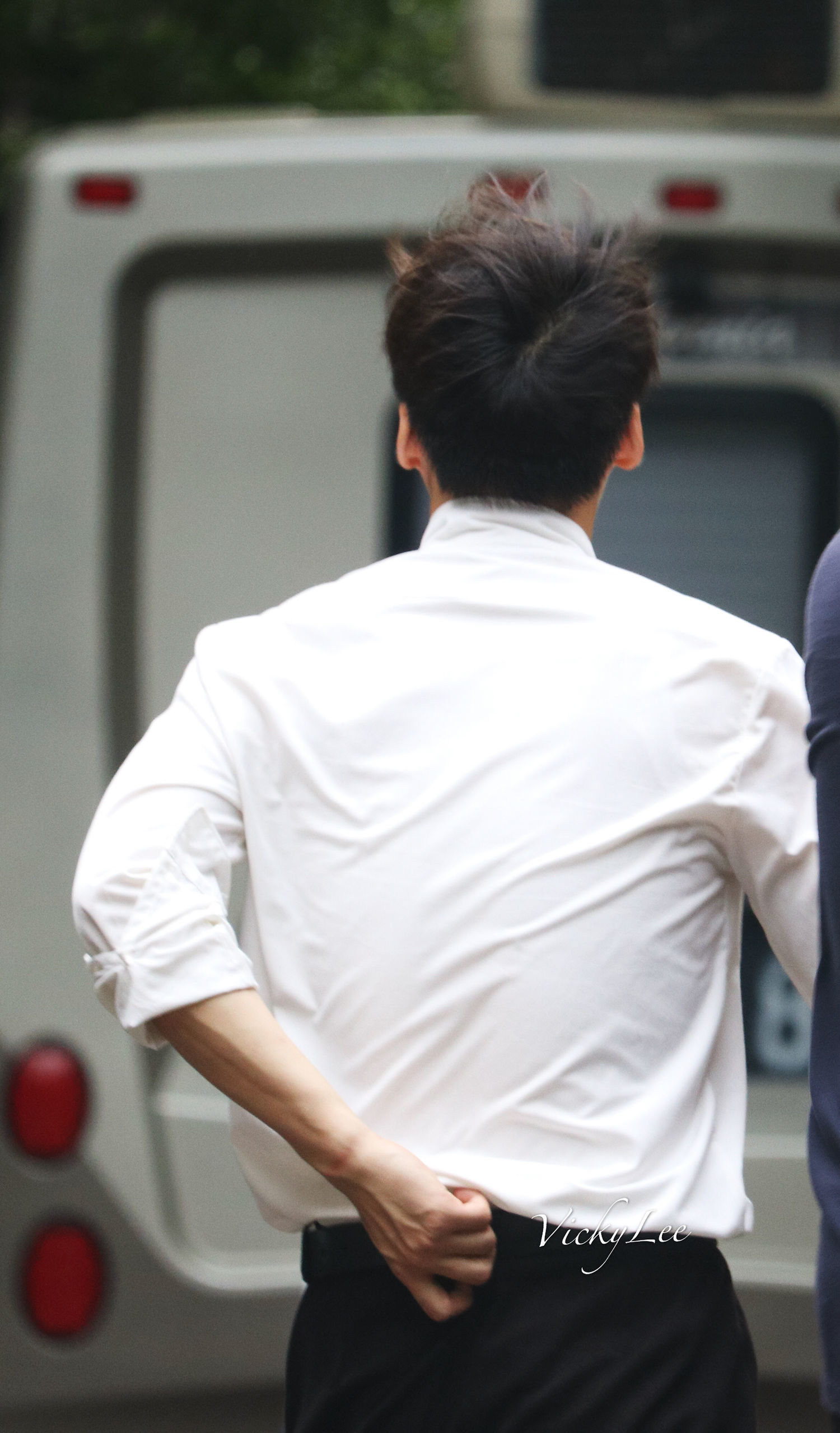 这就是灌篮李易峰站出来保护粉丝,这就是灌篮李易峰最后一次表演