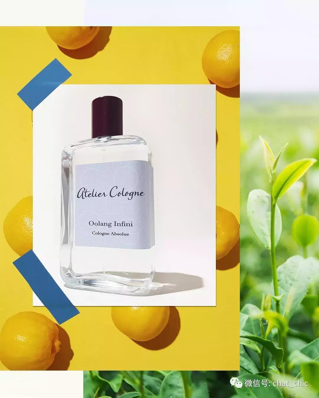 当你有一件纯白的衬衣,洁白的衬衫散发着好闻的味道