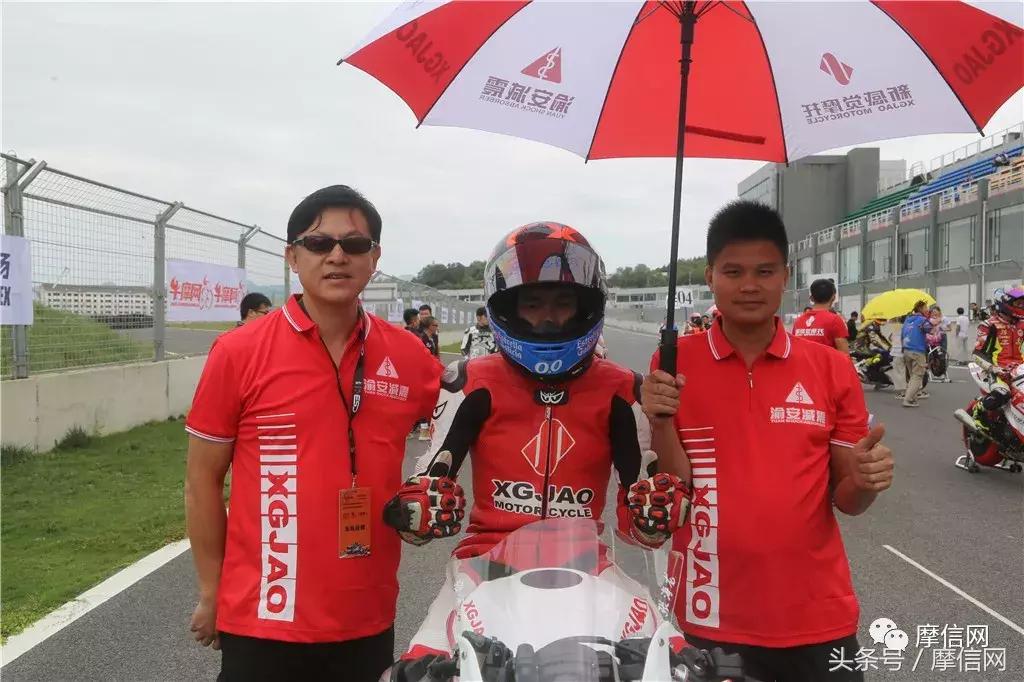 再创佳绩!新感觉自主双缸250CC赛车征战CRRC(贵阳站)