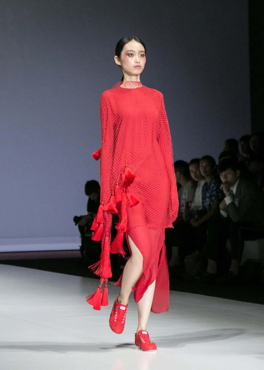 阿秋秋说｜10个角度，麻溜带你去趟香港时装周