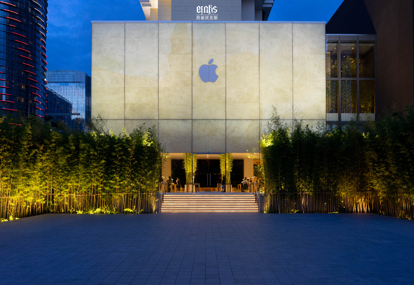 旅游带什么三脚架轻松一点,旅行要不要带便携三件套