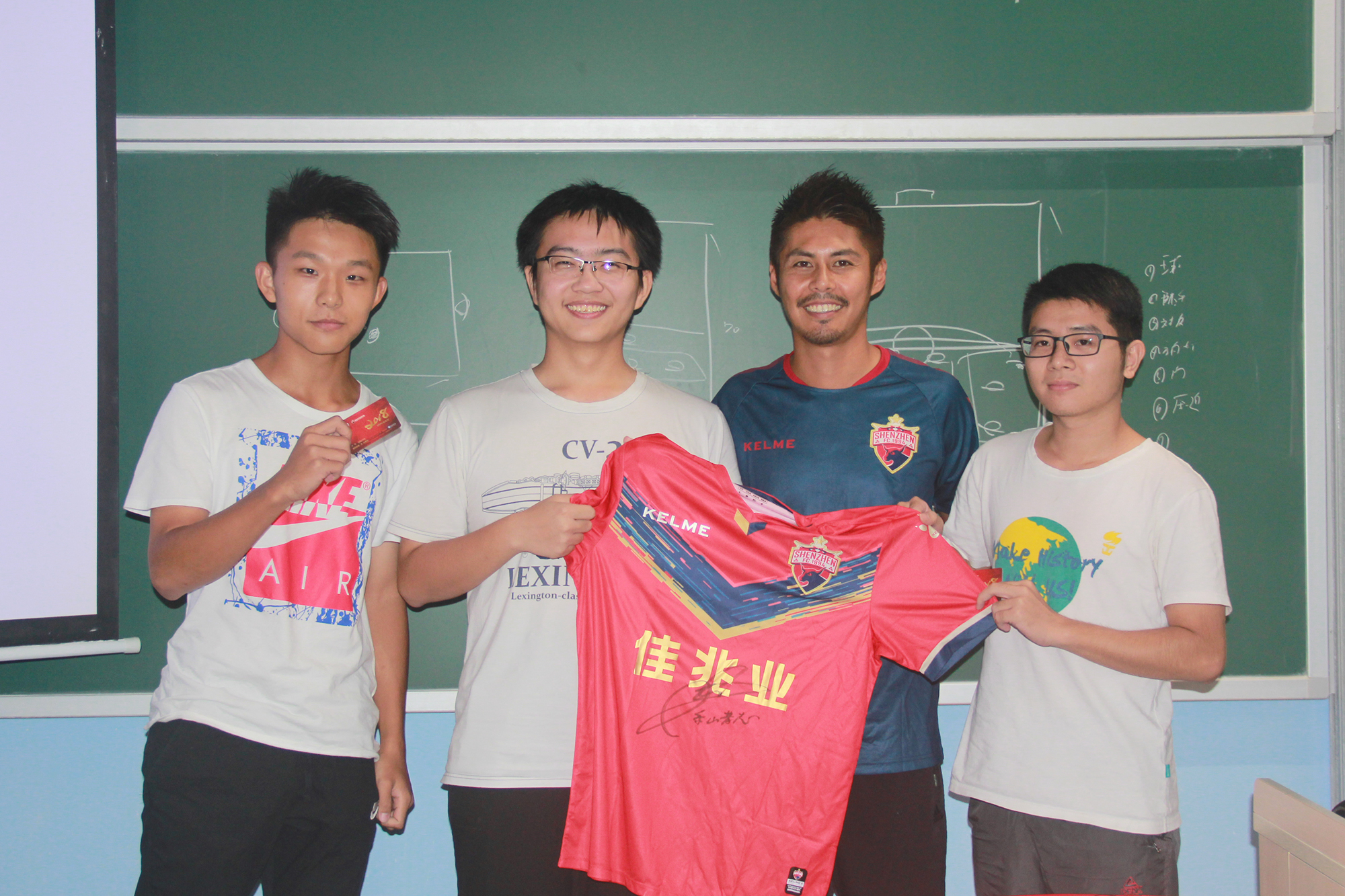 深足校园公开课走进南科大乐山孝志全程中文授课