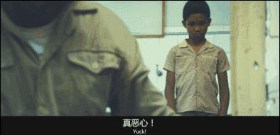 他用双脚让国家停战，这个男人我们等了40年！