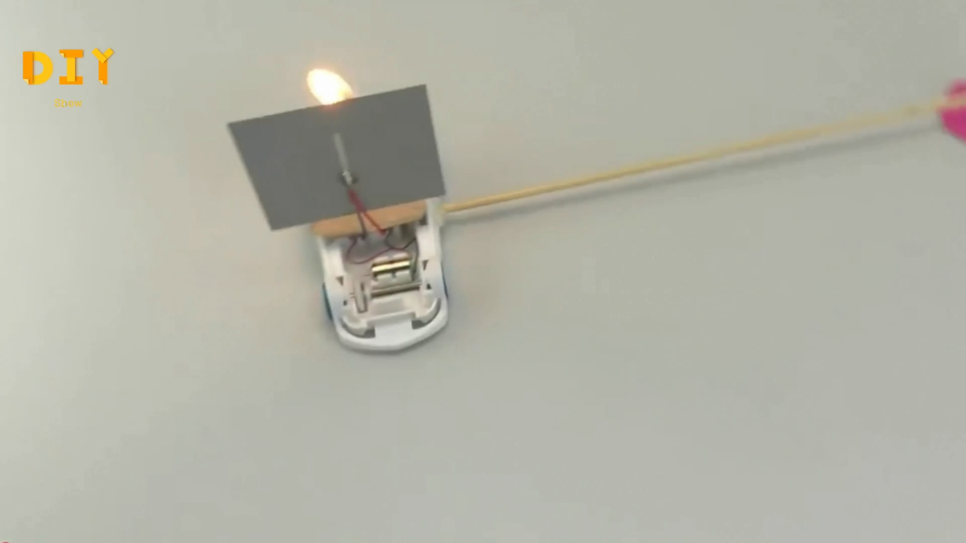 新能源汽车手工制作模型简单,制作蜡烛模型