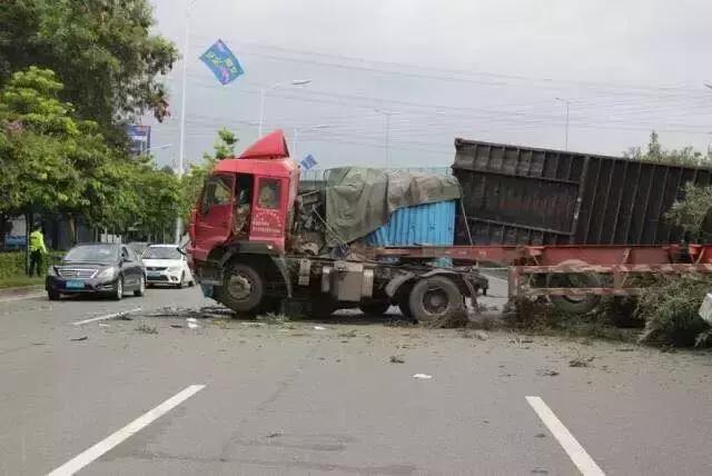 开车忘带驾照了怎么办,开车忘带驾驶证怎么办有照片