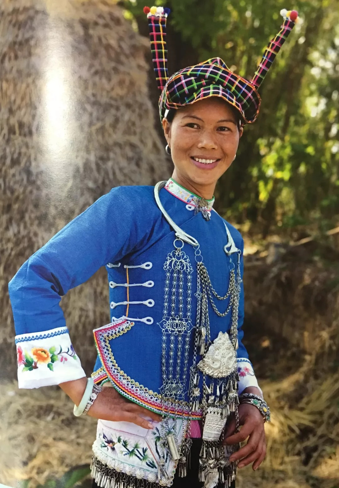 广西壮族服饰,广西百色壮族服饰