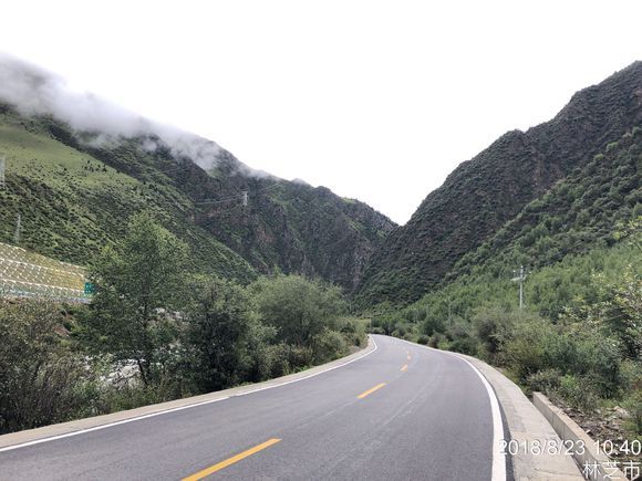 女骑士大踏板摩旅318川藏线 (318川藏线天堂之路)