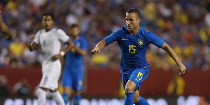 巴萨新赛季球衣公布18-19,巴萨下赛季球衣曝光