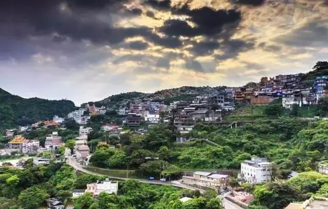 国内最撩人的20个金秋童话,国内最美的十大海滨城市