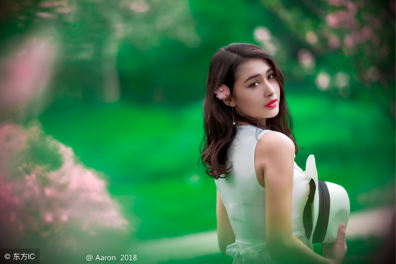 他是她的小叔，同姓同族却在她十六岁那一年夺走她的*夜初**