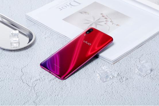 vivox23和苹果xr拍照对比,vivox23和苹果XR