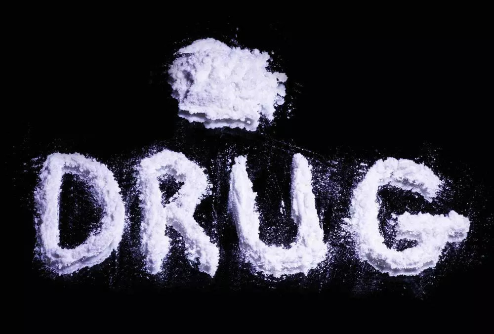 90后运毒被抓,90后剧毒产物