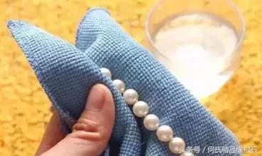 首饰脏了怎么办？不要仍在首饰盒里，分分钟焕然一焕新！