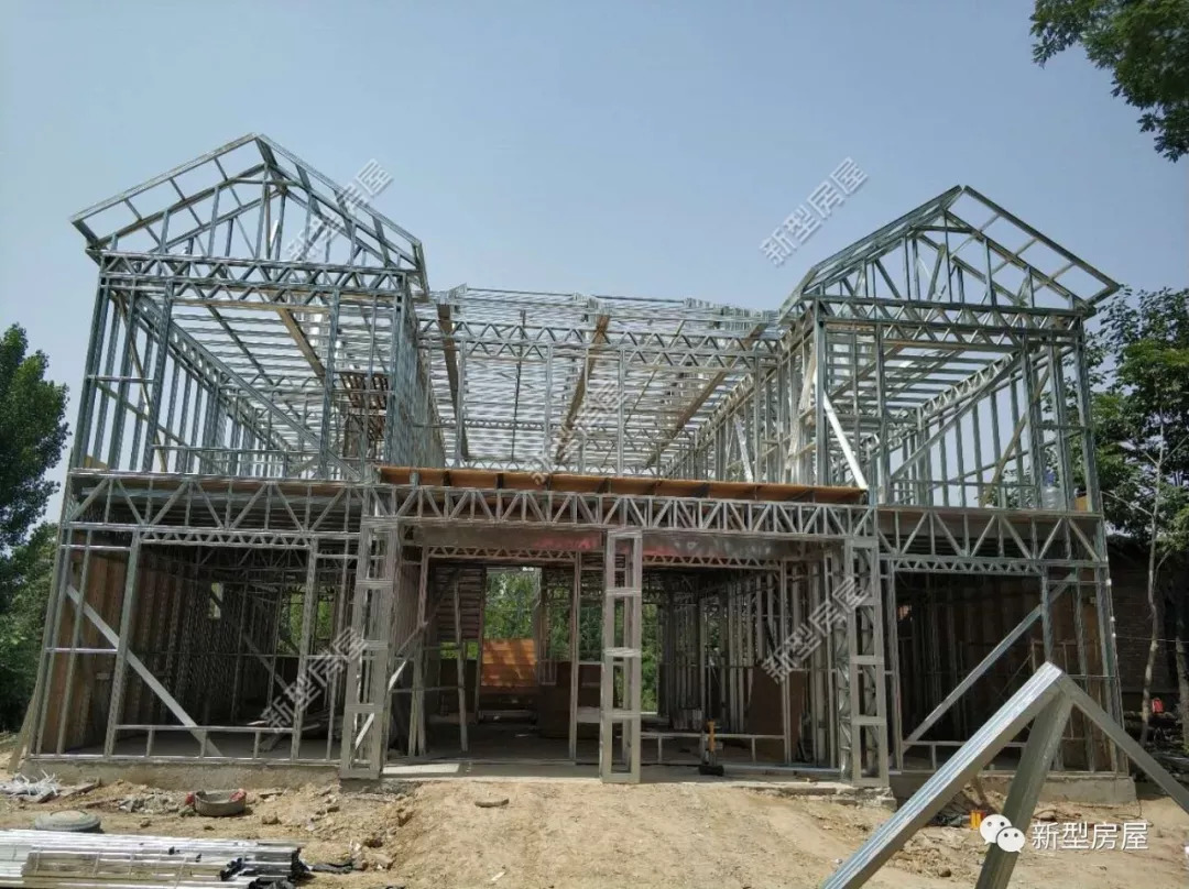 农村自建房红砖建筑,带孔红砖建房优缺点