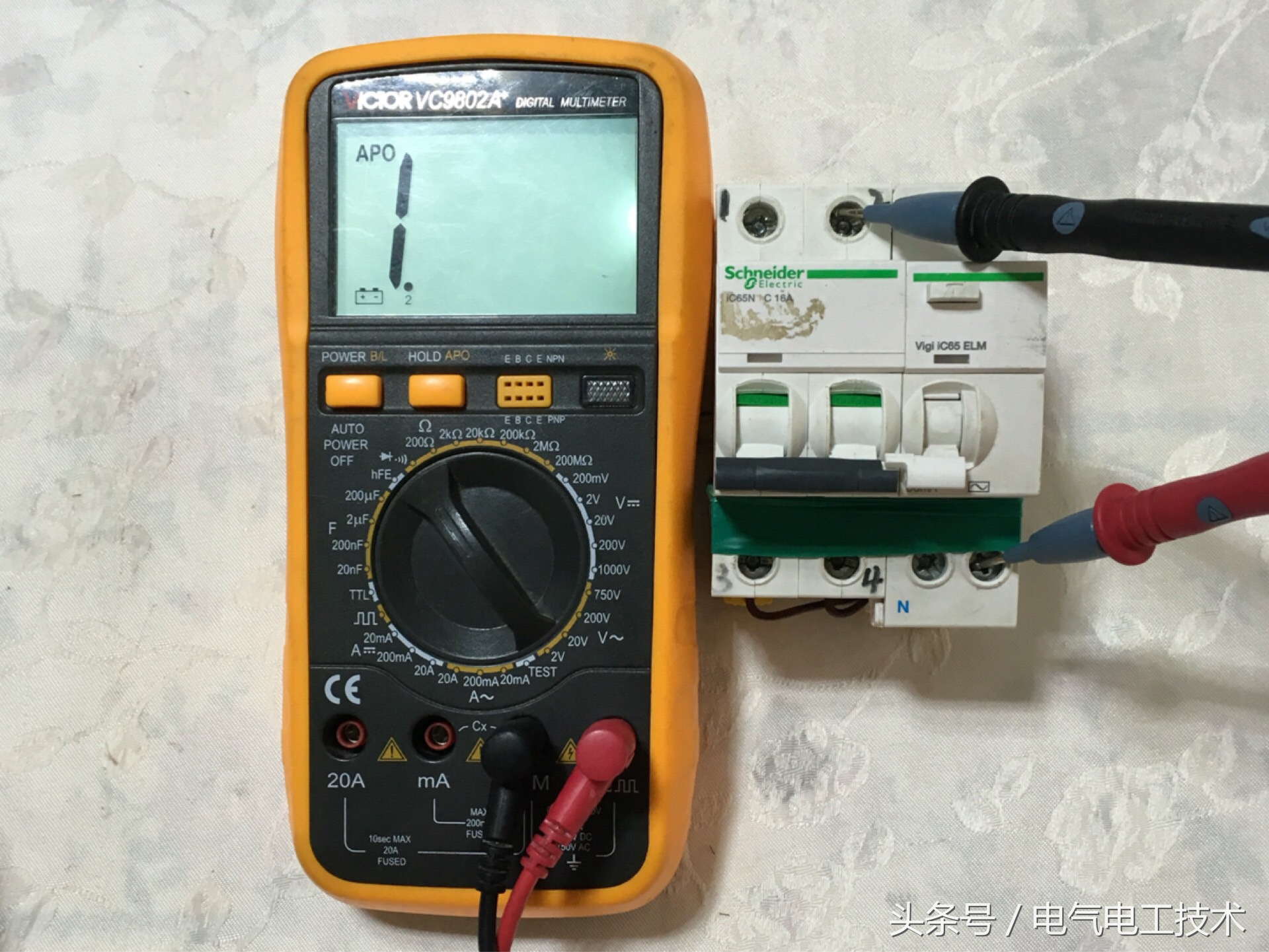 2p空开漏保配电箱正确接线视频,220v漏保的正确接线方法图解